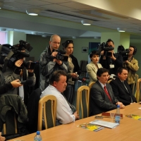 2010-03-30 - Pikieta przed siedzibą PR